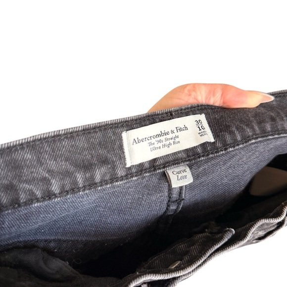 Abercrombie & Fitch Curve Love the 90’s Ultra Straight Denim - Picture 2 of 8